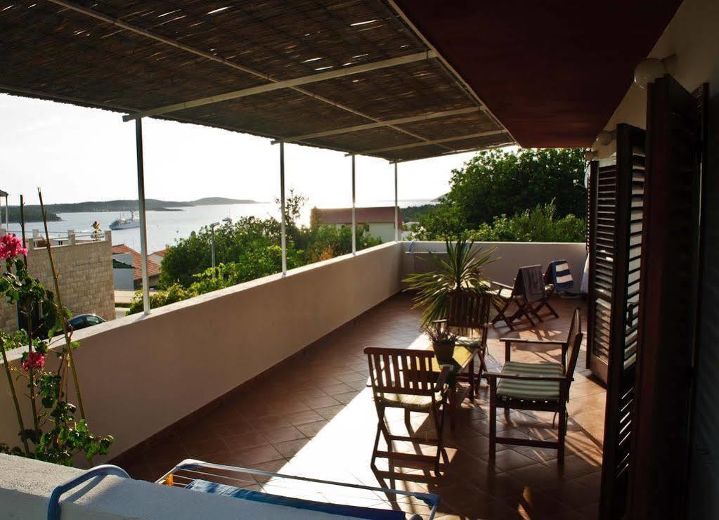 Hotel House Iliskovic Hvar Town Exterior foto